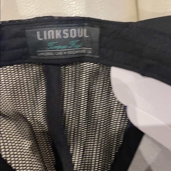 LinkSoul Trucker Golf Hat Black Men’s - Picture 3 of 3